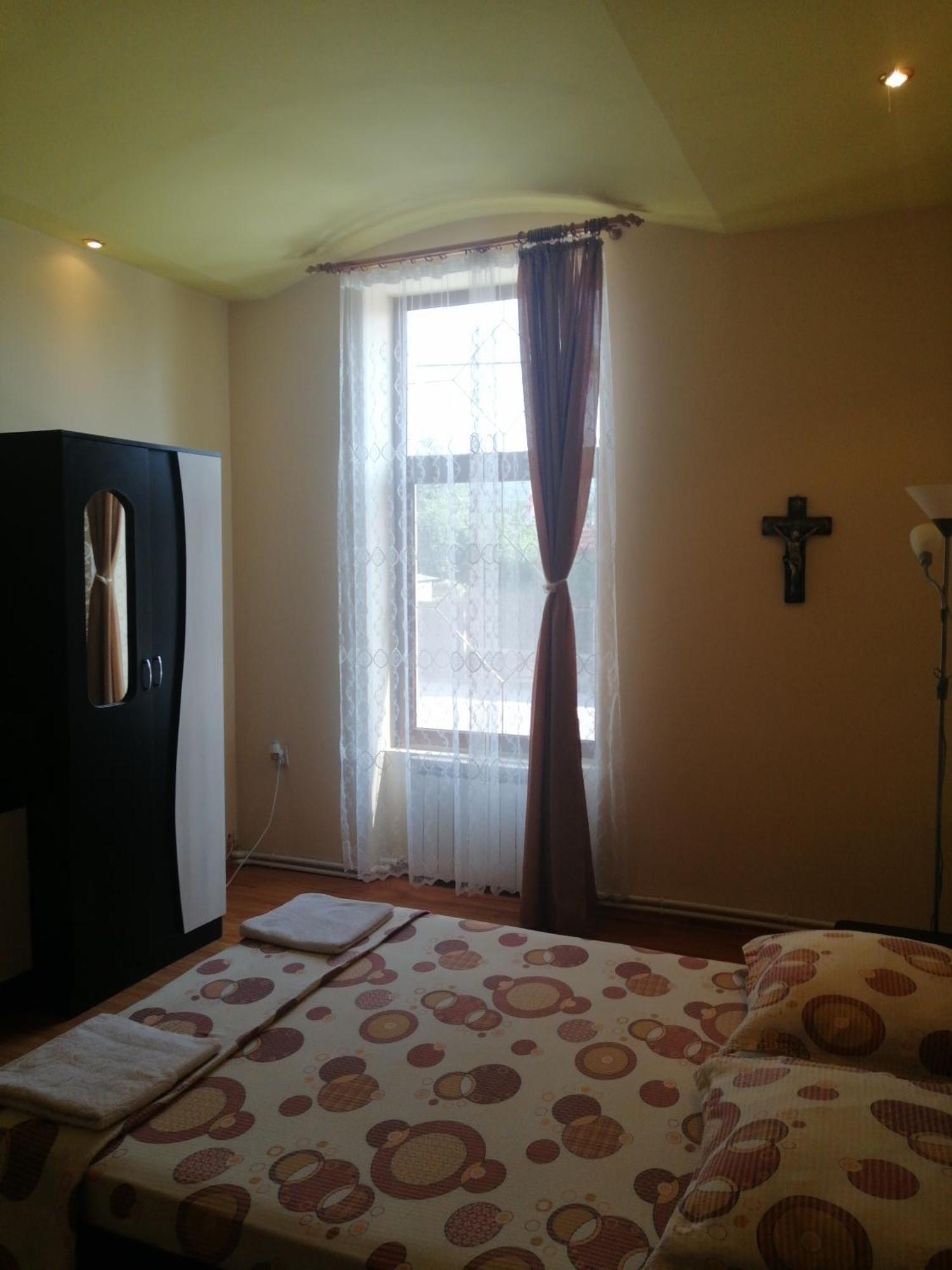 Casa Ovi Si Simo Haţeg Quarto foto